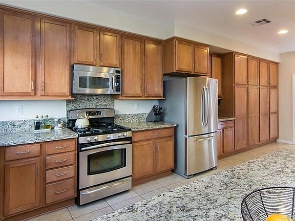 4th image of 23831 Toscana Dr