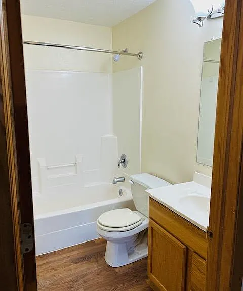 4417 University Ave NE #3 — Photo 5