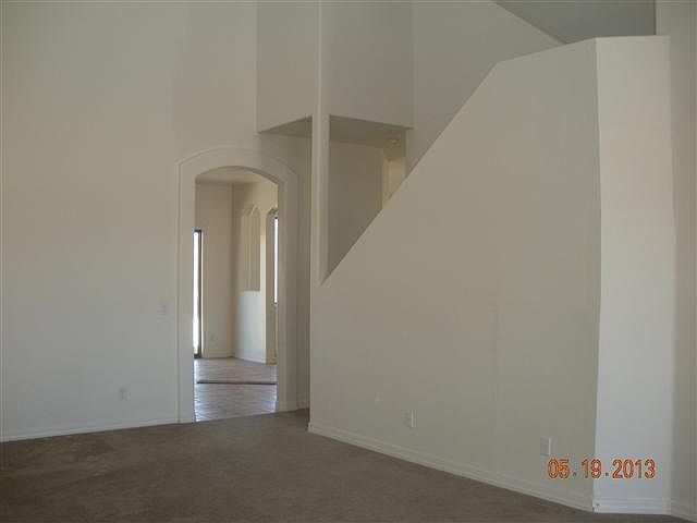2nd image of 1781 E Chestnut Blvd