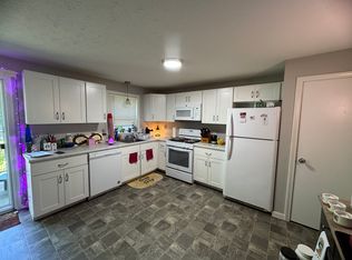 11 Atherton Ave APT 6, Nashua, NH 03064