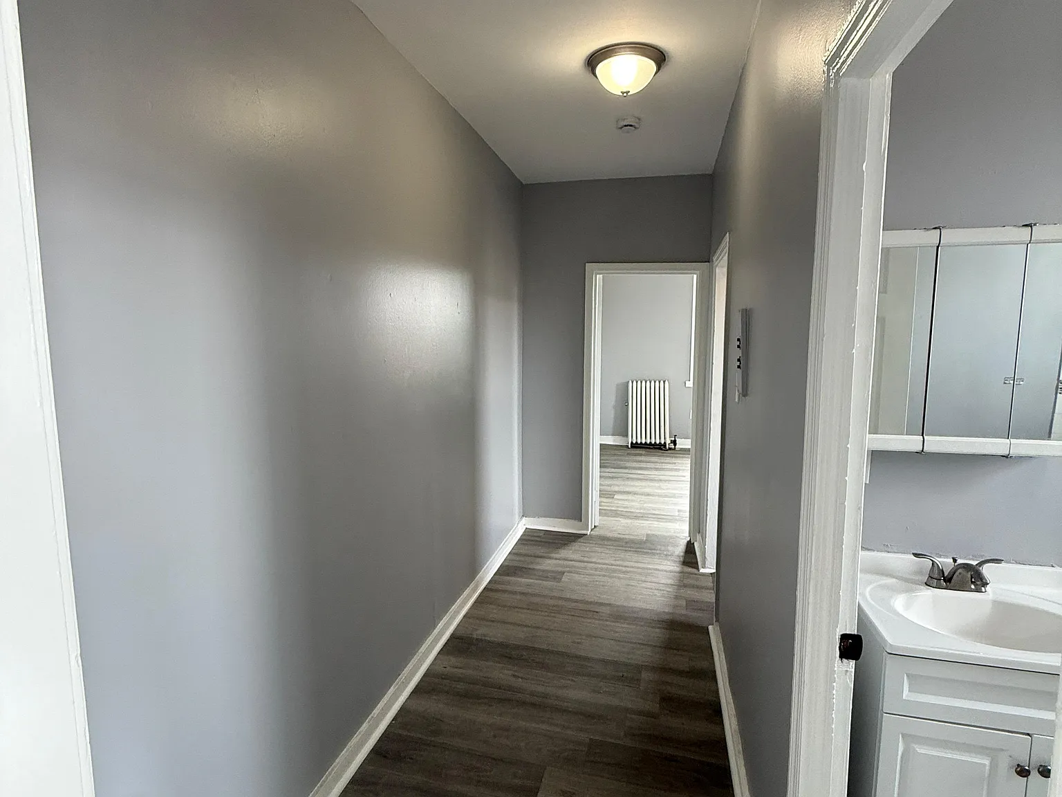 231 Littleton Ave — Photo 3