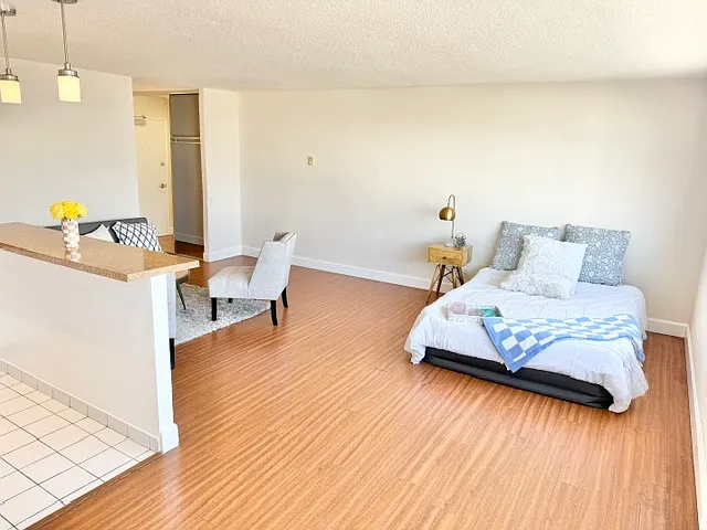 Madison Apartments — Photo 29