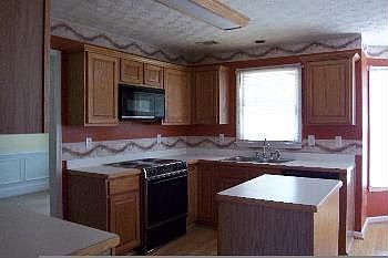 2nd image of 3025 Dacula Oaks Dr