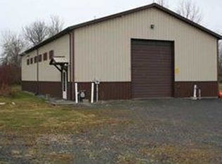 28 Moul Rd, Hilton, NY 14468