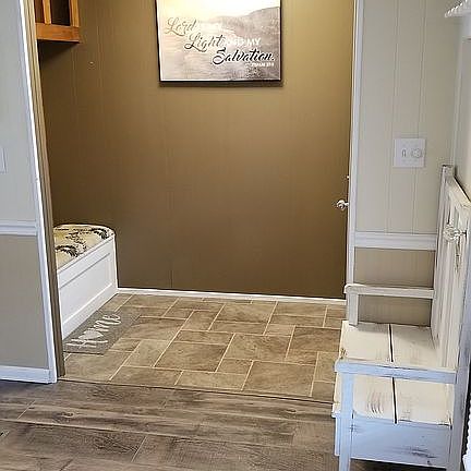 3rd image of 6467 Lance Ave SW
