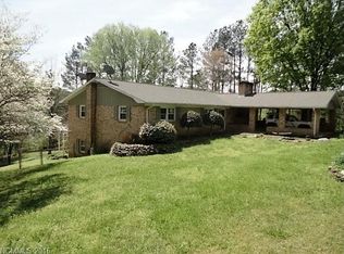 162 Covington Dr, Spindale, NC 28160