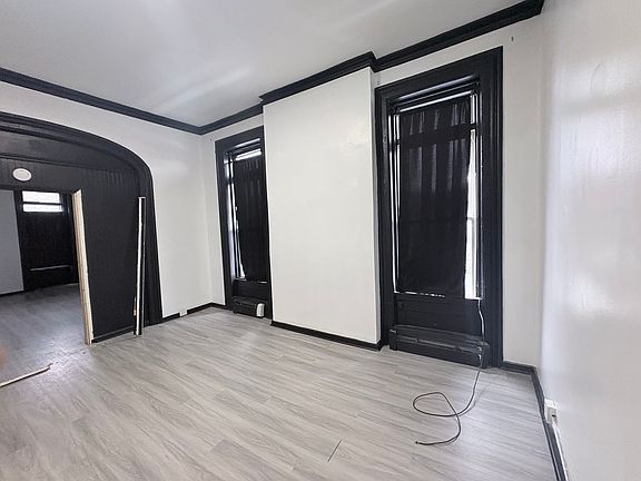 2nd image of 3301 6th Ave Floor 2