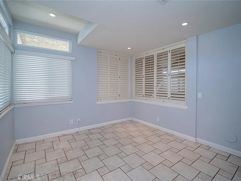 11123 Woodview Dr — Photo 15