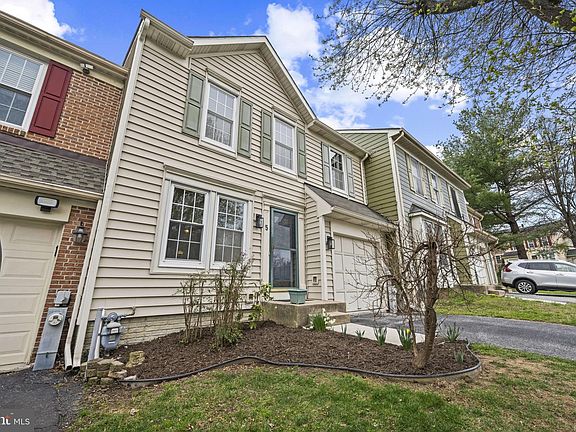 2nd image of 5 Wincrest Ct