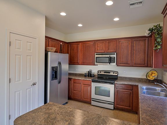 5th image of 4150 E Shadow Branch Dr