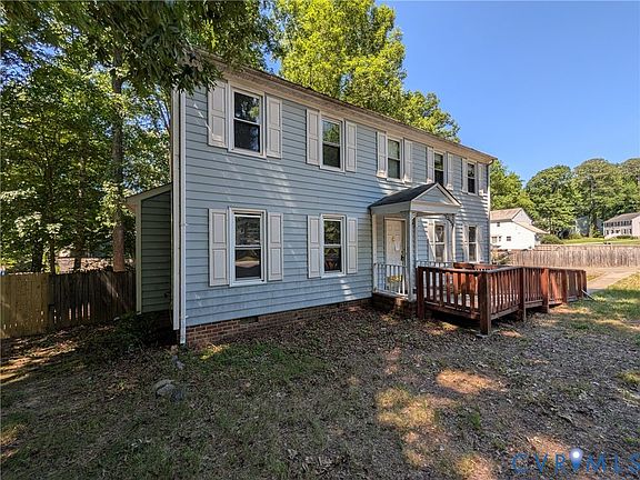 2nd image of 914 Spirea Rd