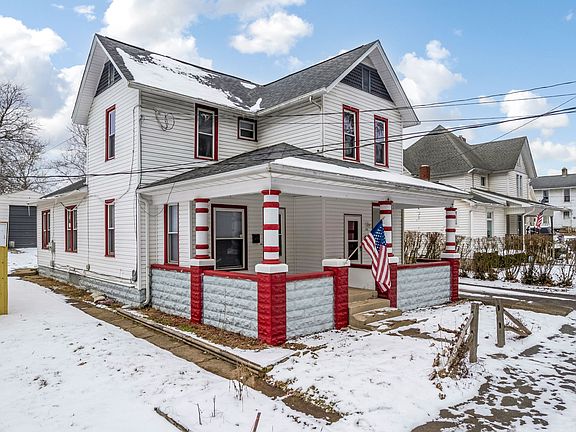 2nd image of 233 N 13th St #233