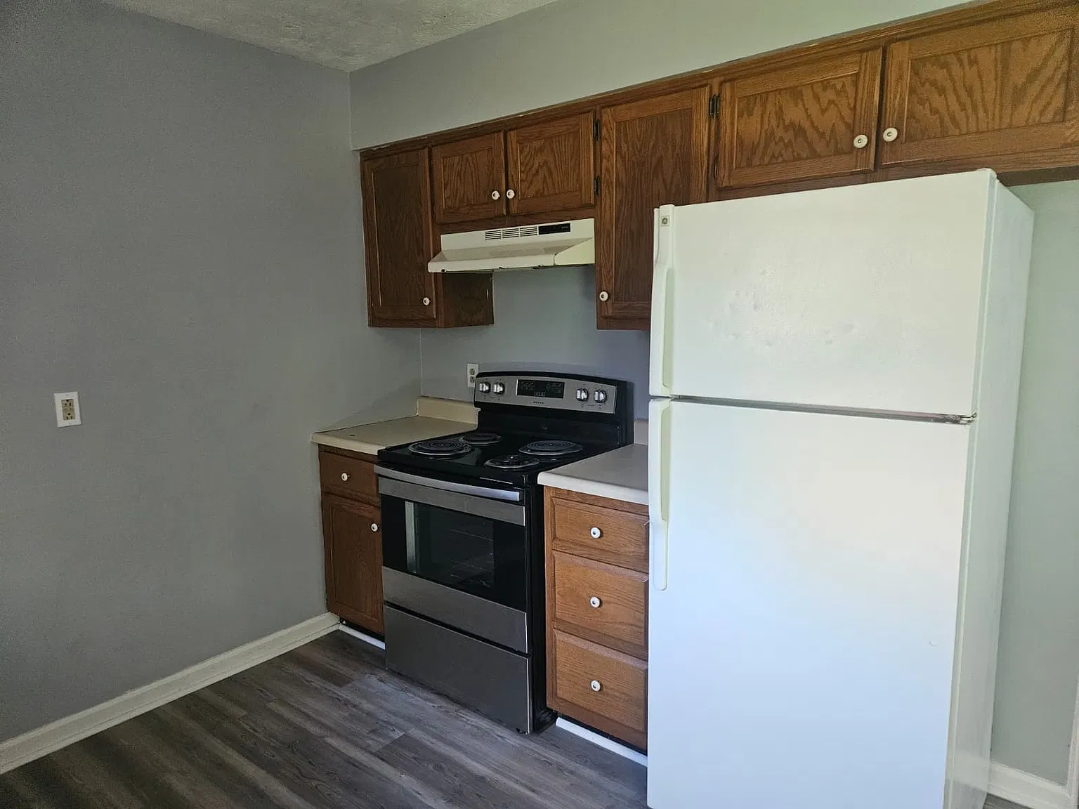 337 High St — Photo 1