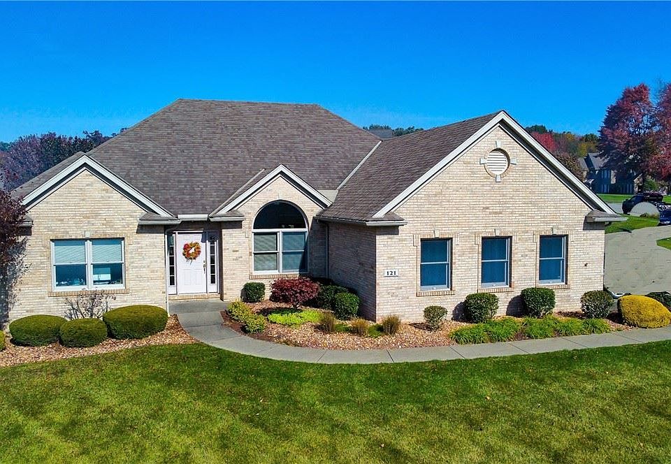 1st image of 121 Heartland Dr