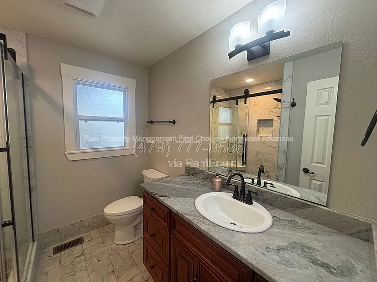 717 NW 6th St — Photo 10