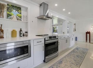 1518 Summer Ave, Jupiter, FL 33469