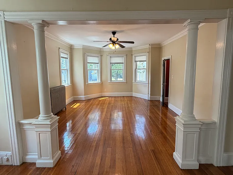 18 Pallas St #1 — Photo 6
