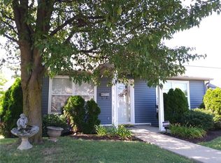 736 4th St, Charleroi, PA