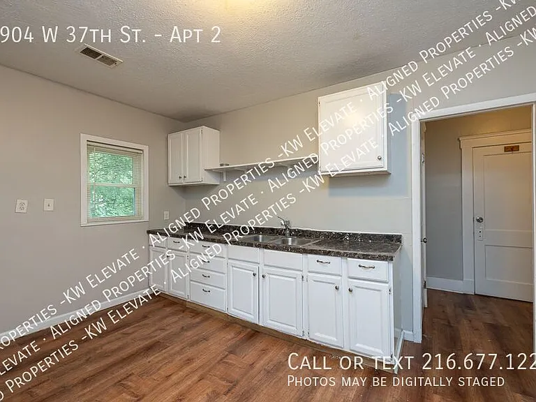 3904 W 37th St #2 — Photo 4