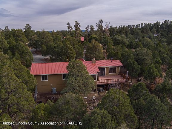 3rd image of 118 Woodward Ln