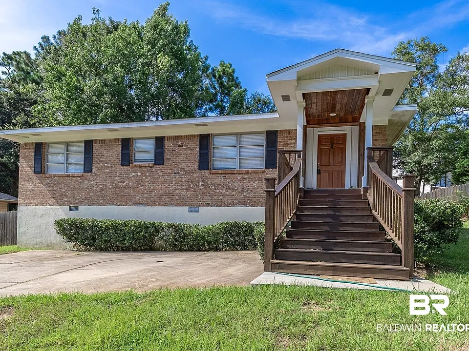 7099 Pinehill Rd