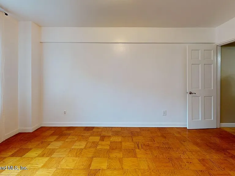 36 Hamilton Ave #1P — Photo 12