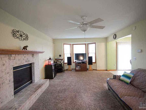 4th image of 2702 Chapel Creek Dr