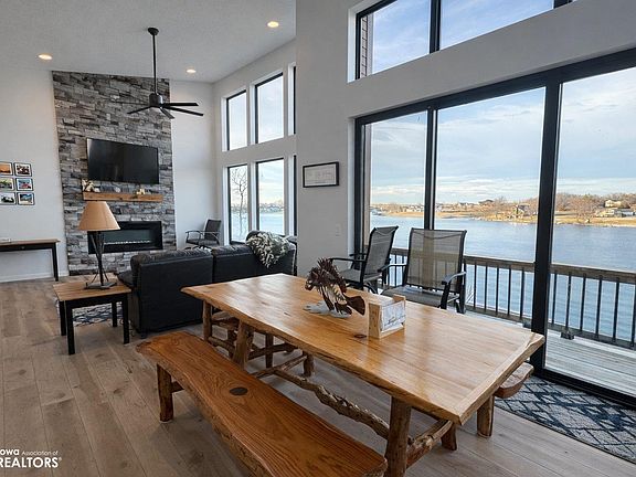 5th image of 3126 Big Bend Rd