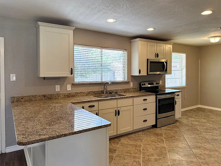 54192 Sun Valley St — Photo 5