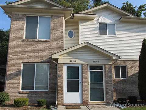 1st image of 30348 Wedgewood Cir