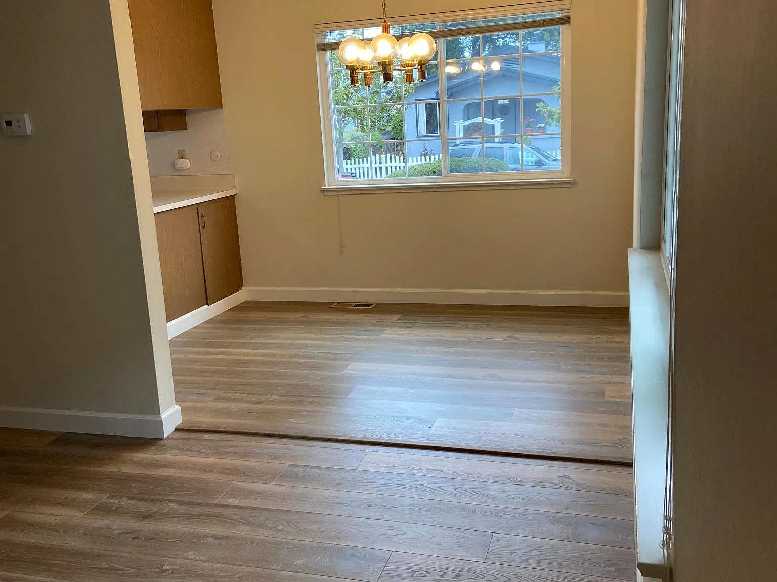 1125 Capuchino Ave — Photo 4