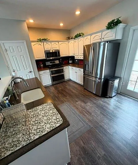 102 Grinnell Pl — Photo 15