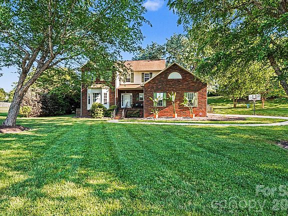 4th image of 113 Browns Farm Rd