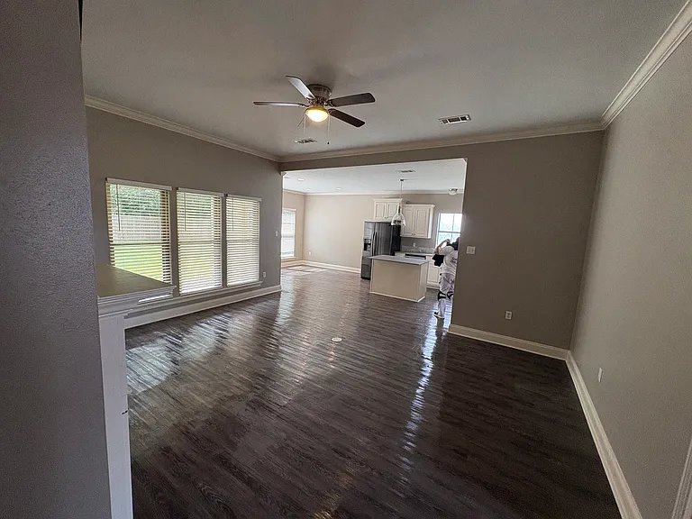7956 Tuscan Dr — Photo 4