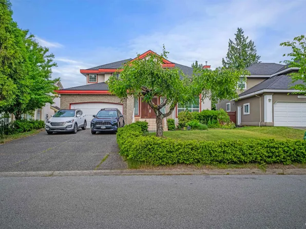 11028 162a St, Surrey, BC V4N 4S8