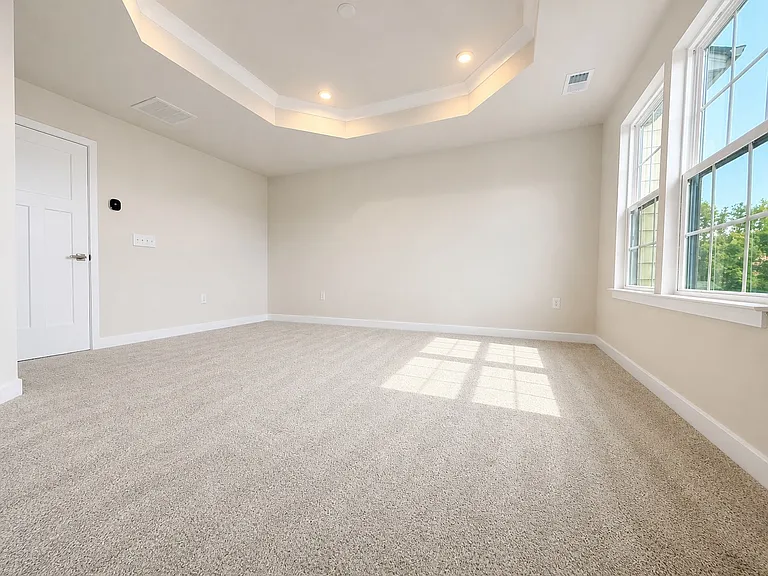 3020 Zuma St — Photo 6