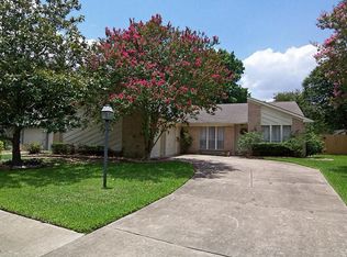 810 Wild Horse Valley Rd, Katy, TX 77450