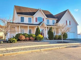 3 Niagara Ct, Forked River, NJ 08731