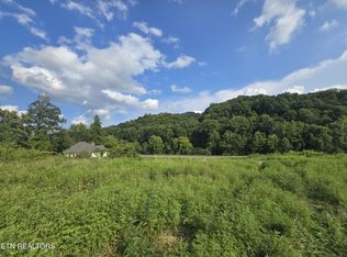44573 Veterans Memorial Hwy, Dryden, VA 24243
