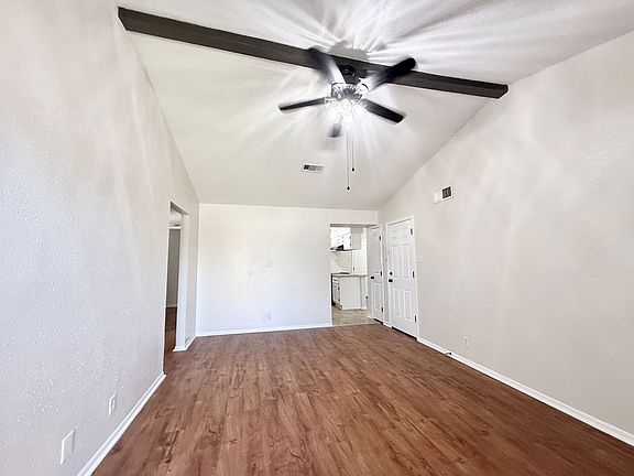 2nd image of 941 S Walker St