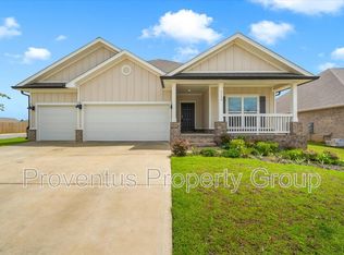 3136 Silver Maple Dr, Cantonment, FL 32533