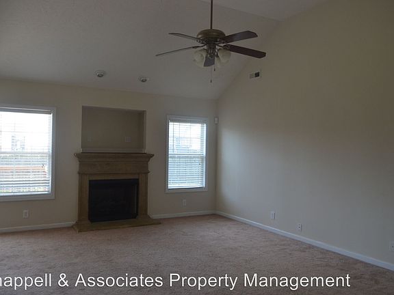 2nd image of 1292 Suellen Way