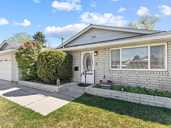 2nd image of 1821 Camille Dr
