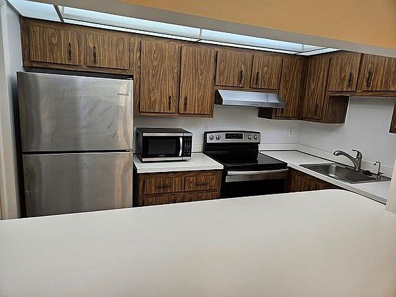 2nd image of 4158 Inverrary Dr APT 106