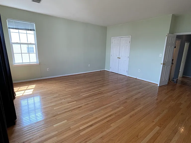 43776 Maison Blanc Sq — Photo 4