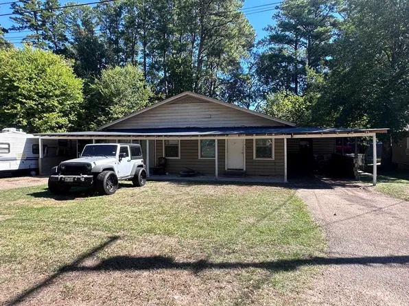 608 Harrell Ave, Longview, TX 75601