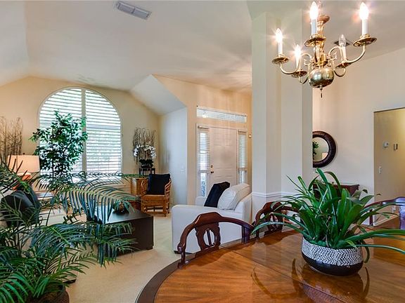3rd image of 4511 Shorewood Dr