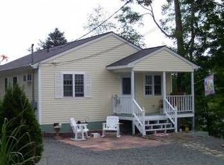 313 Tracy St, Honesdale, PA 18431