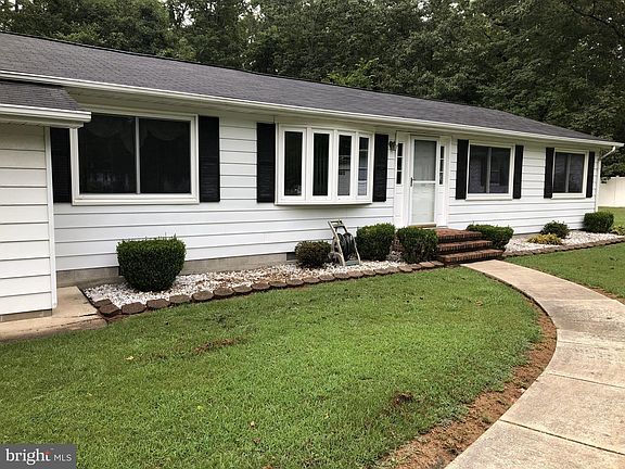 2nd image of 521 Hazelwood Dr