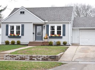 1007 Eldridge St, Washington, IL 61571